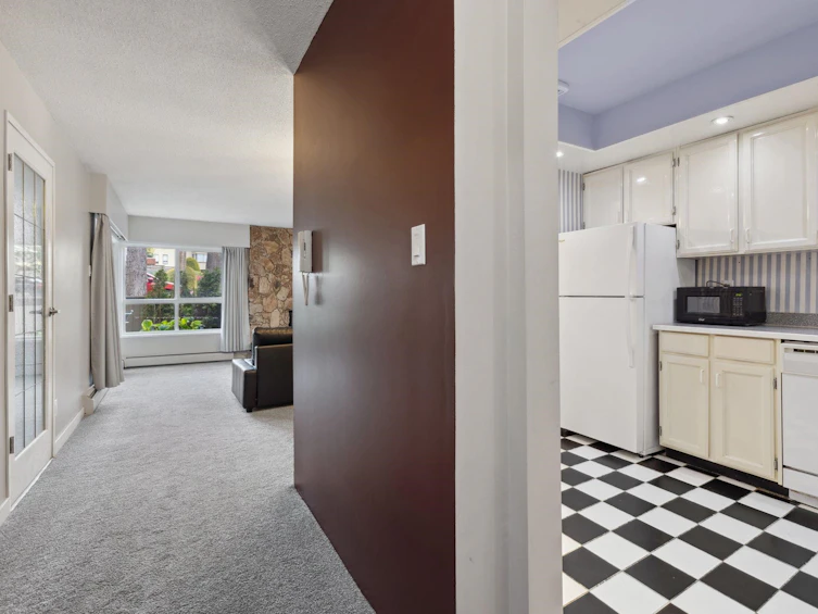 105-1371 Foster, Surrey, BC, V4B 3X5 - 12