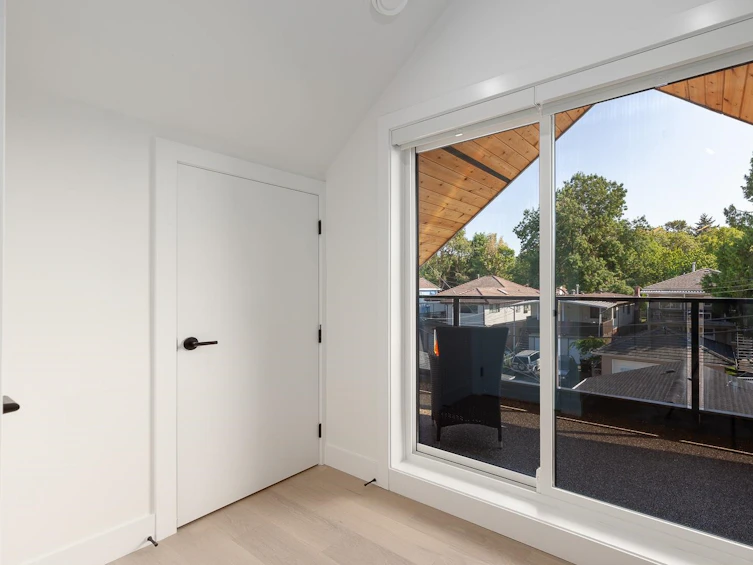 2-2232 East 27th Avenue, Vancouver, BC, V5N 2X2 - 26