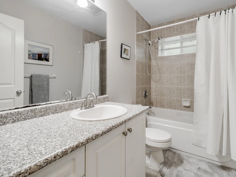 319 Cape Horn Place, Coquitlam, BC, V3K 6W4 - 35