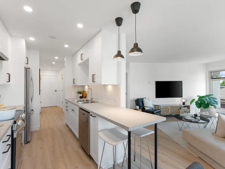 302-2244 Mcgill Street, Vancouver, BC, V5L 1C4 - 7