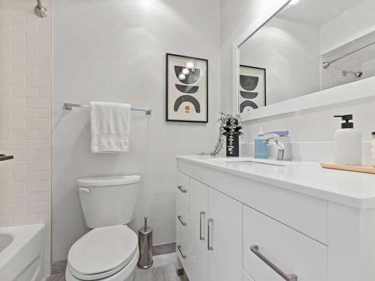 302-2244 Mcgill Street, Vancouver, BC, V5L 1C4 - 13