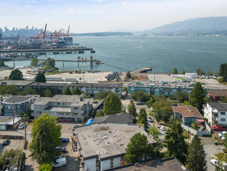 302-2244 Mcgill Street, Vancouver, BC, V5L 1C4 - 17