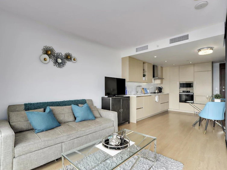 2310-89 Nelson Street, Vancouver, BC, V6Z 0E7 - 5