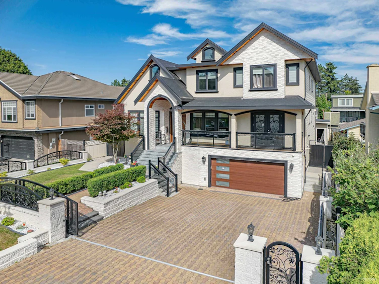 9350 127a Street, Surrey, BC, V3V 6C7 - 2