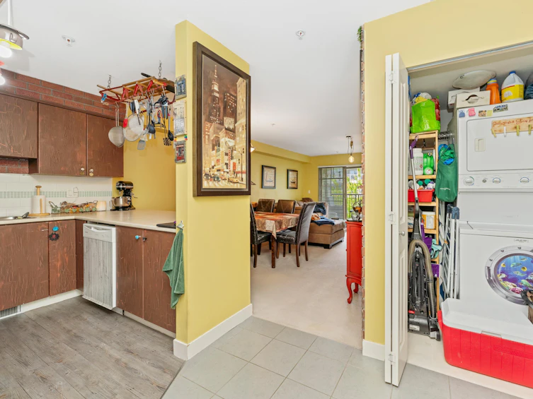 306-12238 224 Street, Maple Ridge, BC, V2X 8W5 - 5