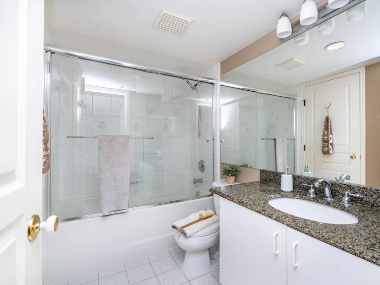 1902-3071 Glen Drive, Coquitlam, BC, V3B 7R1 - 14