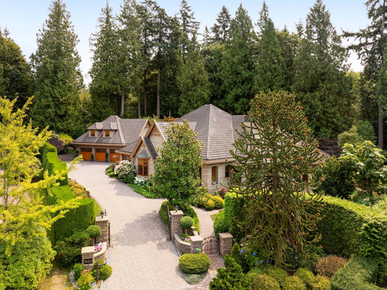 3122 136 Street, Surrey, BC, V4P 3C8
