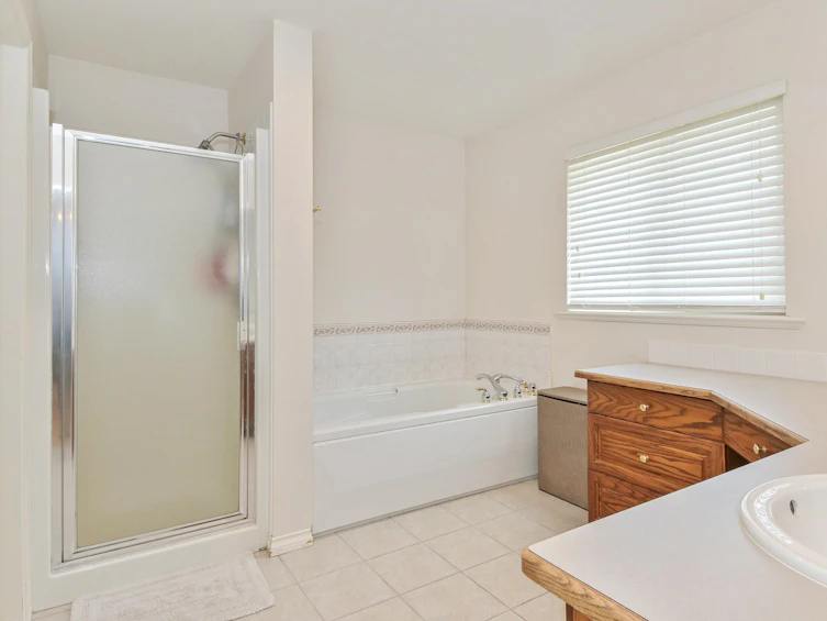 23802 112 Avenue, Maple Ridge, BC, V2W 1E5 - 24