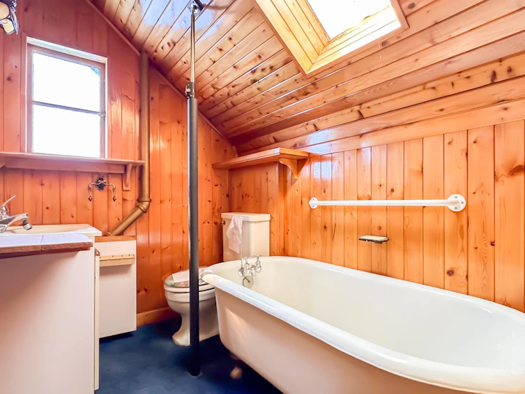 3657 West 11th Avenue, Vancouver, BC, V6R 2K4 - 27