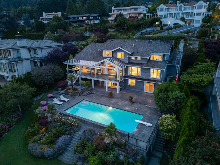 970 King Georges Way, West Vancouver, BC, V7S 1S5