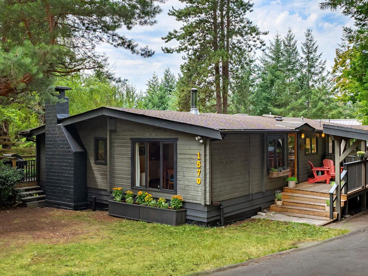 1570 Whitesails Drive, Bowen Island, BC, V0N 1G2 - 39