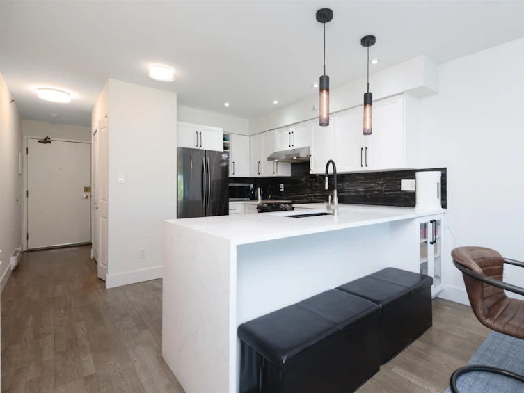 208-1345 West 4th Avenue, Vancouver, BC, V6H 3Y8 - 7