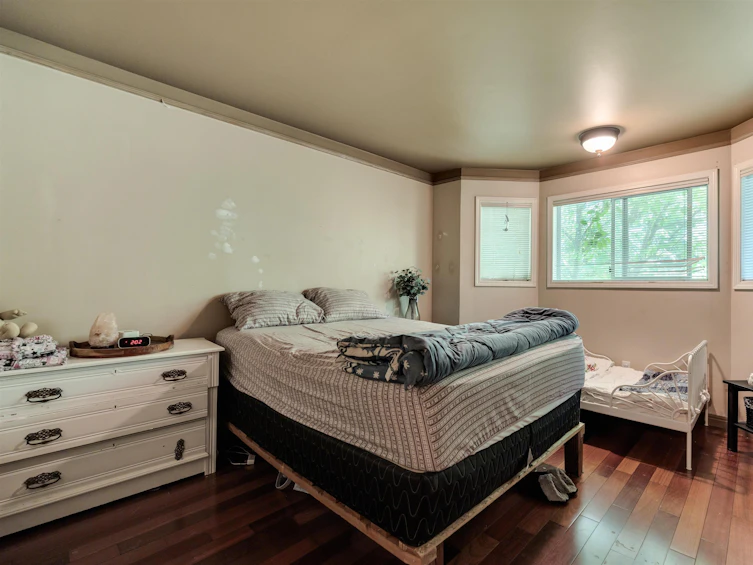 10212 123a Street, Surrey, BC, V3V 7T8 - 6