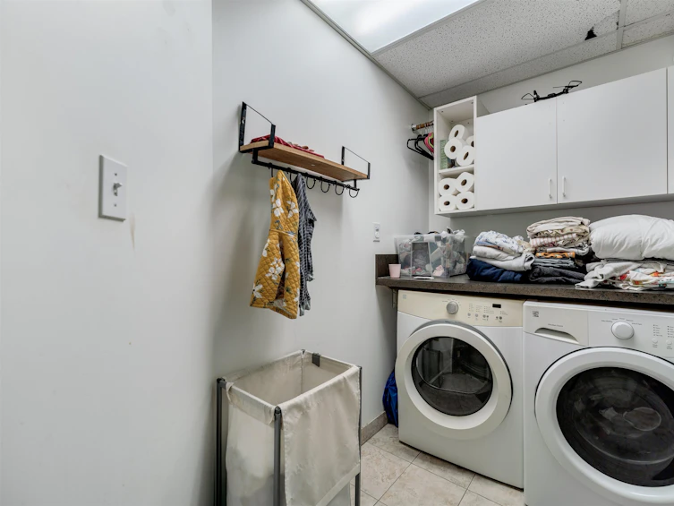 10212 123a Street, Surrey, BC, V3V 7T8 - 17