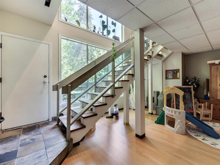 10212 123a Street, Surrey, BC, V3V 7T8 - 24