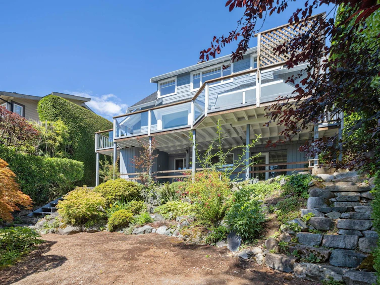 1028 Clyde Avenue, West Vancouver, BC, V7T 1E4 - 33