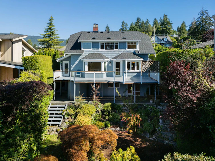 1028 Clyde Avenue, West Vancouver, BC, V7T 1E4 - 35