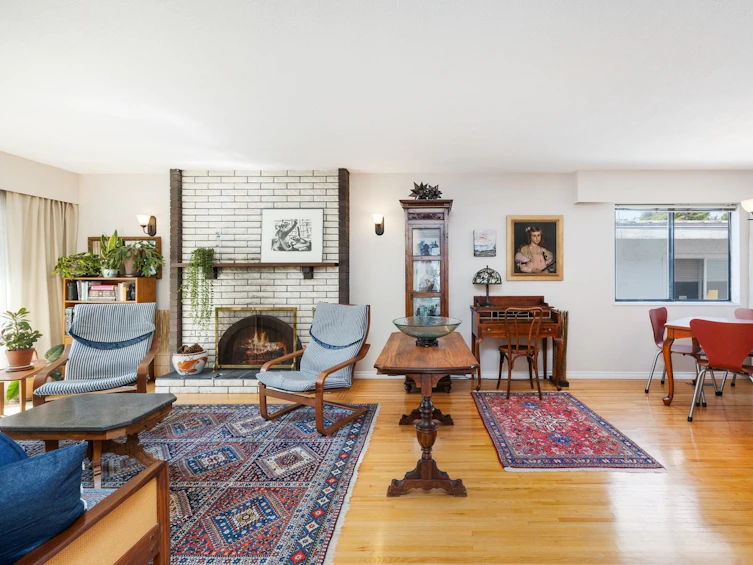 1895 East 36th Avenue, Vancouver, BC, V5P 1C7 - 2