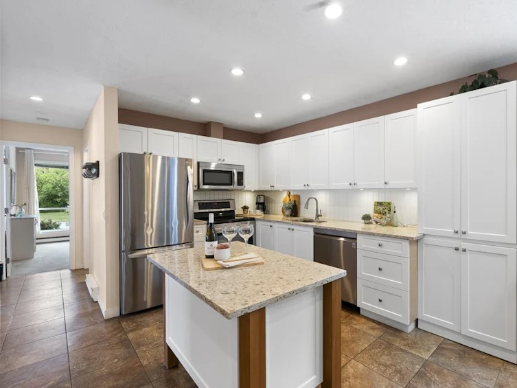 5-2345 Cranley, Surrey, BC, V4A 9G5 - 11