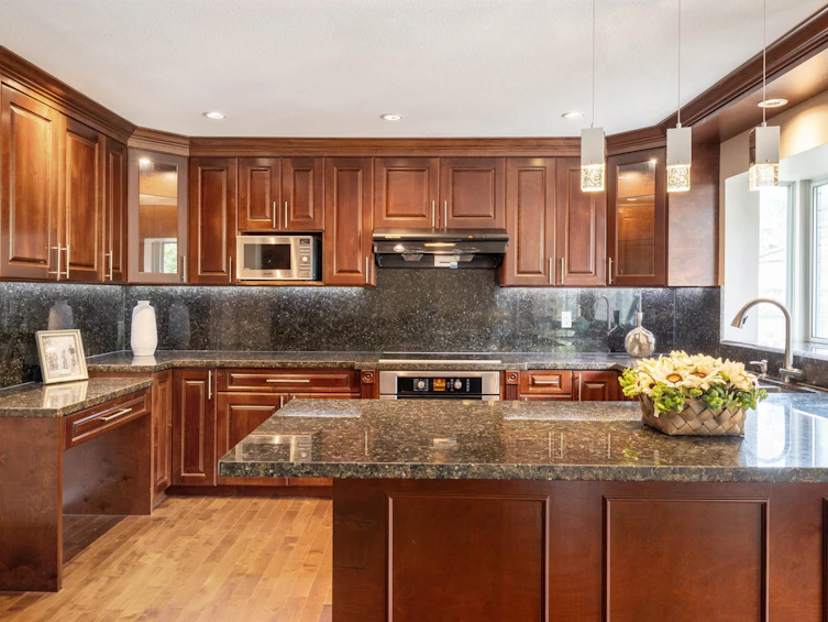 2219 148a Street, Surrey, BC, V4A 9J2 - 10