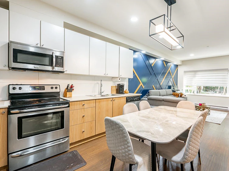 116-13740 75a, Surrey, BC, V3W 0E8 - 14