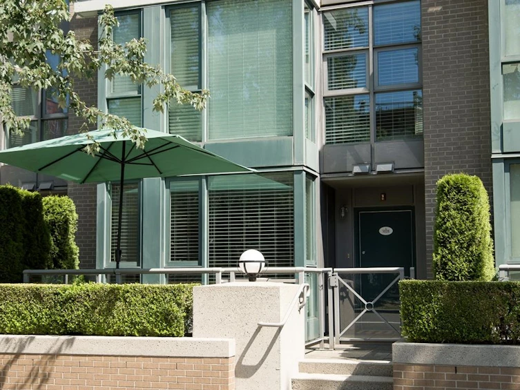 1028 Cambie Street, Vancouver, BC, V6B 6J5 - 2