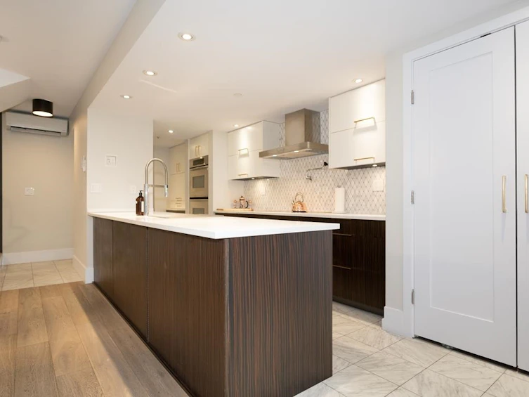 1028 Cambie Street, Vancouver, BC, V6B 6J5 - 3