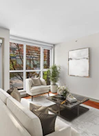 1084 Hornby Street