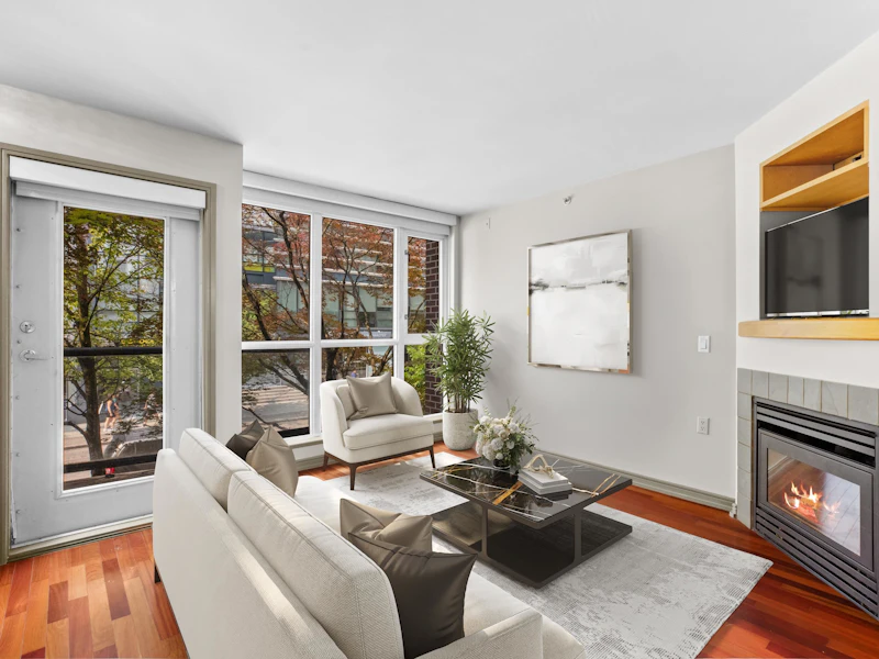 1084 Hornby Street, Vancouver BC V6Z 1V6