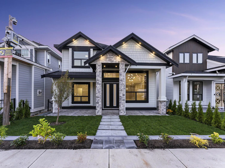 14145 60a Avenue, Surrey, BC, V3X 1C3 - 2