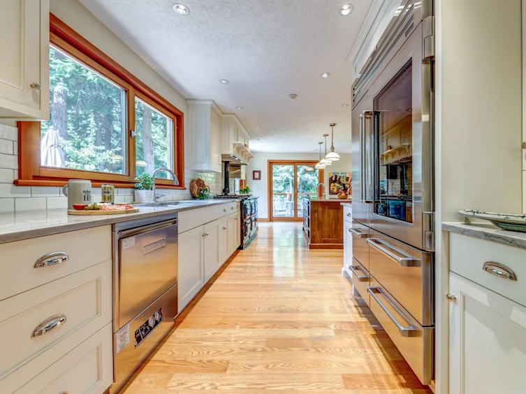 7055 Nesters Road, Whistler, BC, V8E 0E2 - 5