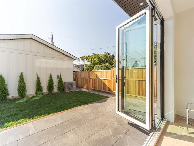 2-1275 Rossland Street, Vancouver, BC, V5K 4A3 - 11