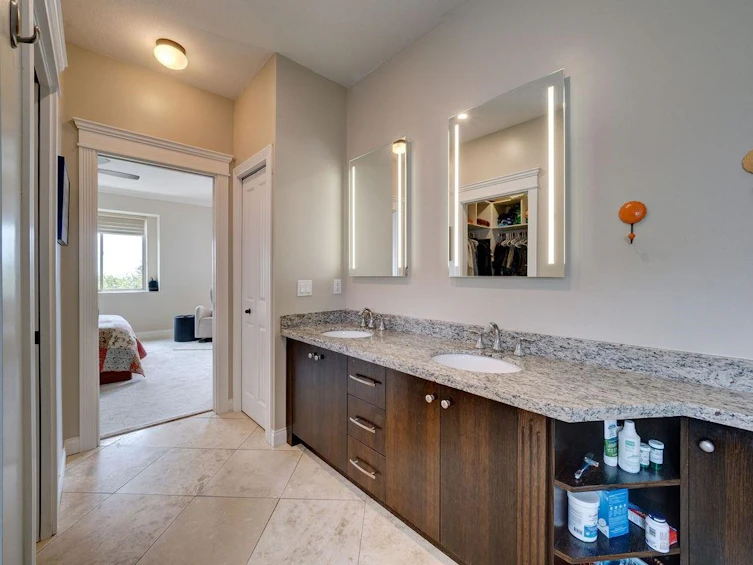 6338 Baillie Road, Sechelt, BC, V7Z 0N7 - 27