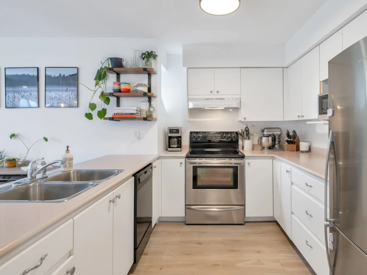 315-1966 Coquitlam Avenue, Port Coquitlam, BC, V3B 7P8 - 9
