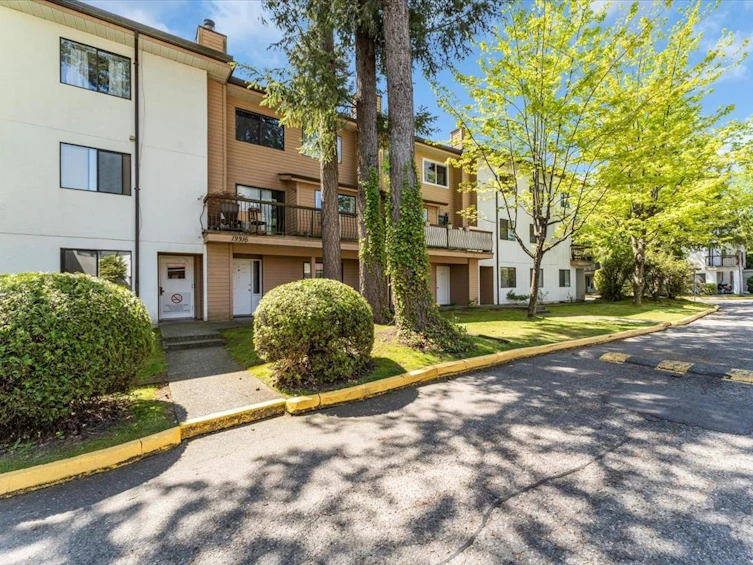 201-13316 71b Avenue, Surrey, BC, V3W 7Z4
