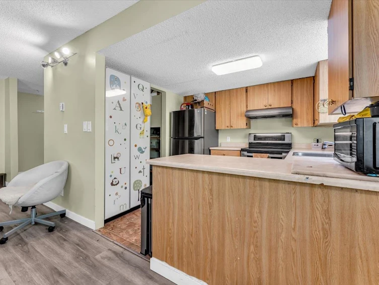 201-13316 71b Avenue, Surrey, BC, V3W 7Z4 - 9