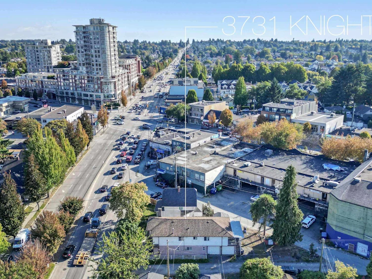 3731 Knight Street, Vancouver, BC, V5N 3L7 - 10