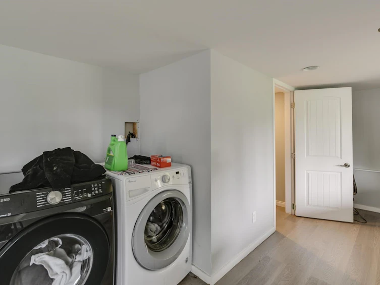 35684 Moore Avenue, Mission, BC, V2V 7L6 - 9