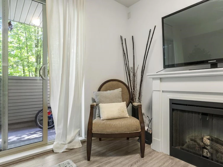 310-10088 148, Surrey, BC, V3R 3M9 - 8