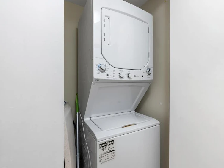310-10088 148, Surrey, BC, V3R 3M9 - 22