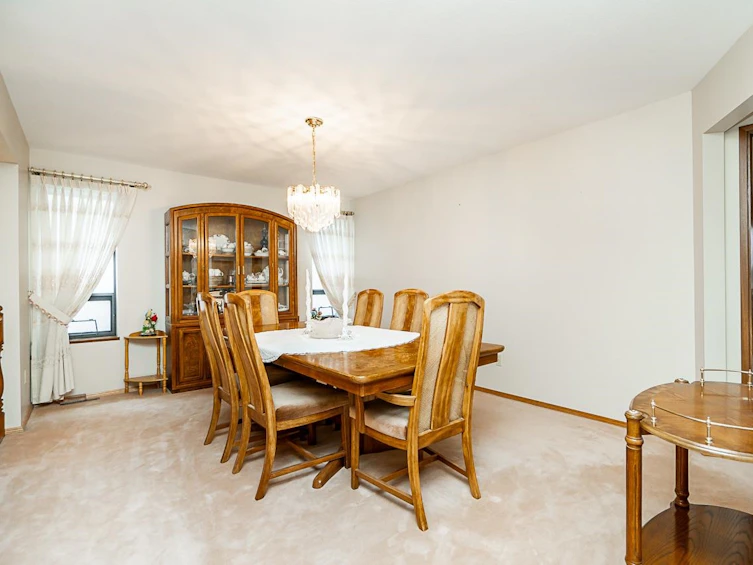 581 Cliff Avenue, Burnaby, BC, V5A 2J2 - 9