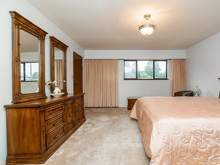 581 Cliff Avenue, Burnaby, BC, V5A 2J2 - 20