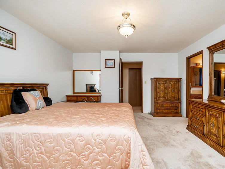 581 Cliff Avenue, Burnaby, BC, V5A 2J2 - 21