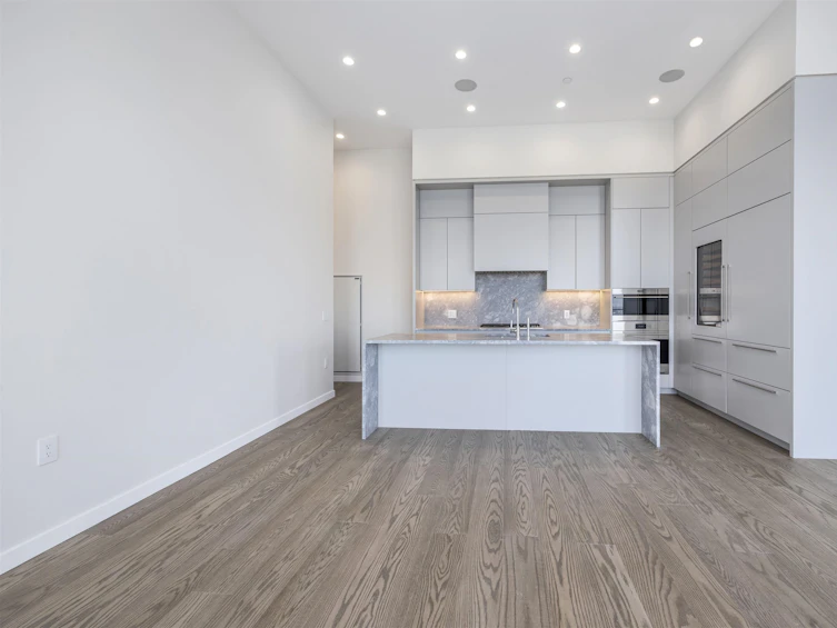 SPH1-7433 Cambie Street, Vancouver, BC, V6P 0J8