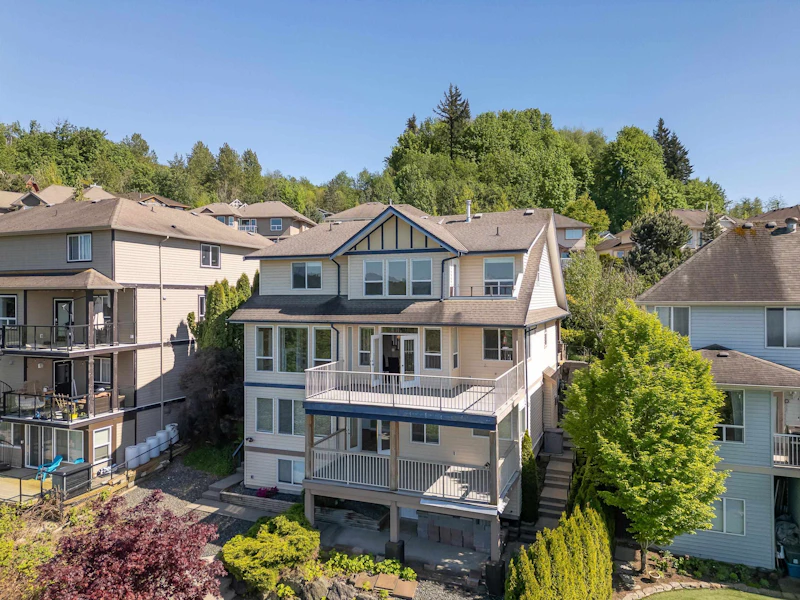 5 - 3504 Bassano Terrace, Abbotsford BC V3G 2Z8