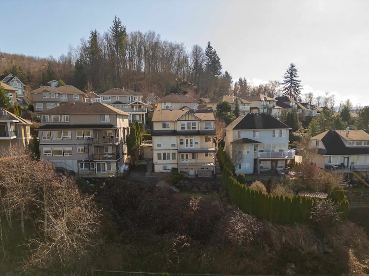 5-3504 Bassano, Abbotsford, BC, V3G 2Z8 - 2