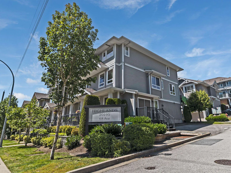 3 - 20195 68th Avenue, Langley BC V2Y 1P5