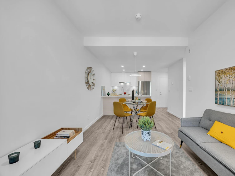 331-13968 Laurel, Surrey, BC, V3T 0S9 - 11
