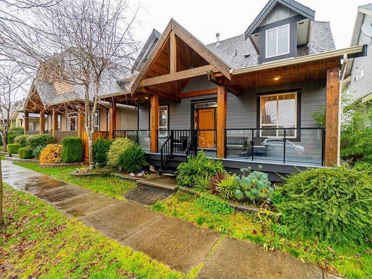 19281 69 Avenue, Surrey, BC, V4N 0B7 - 2