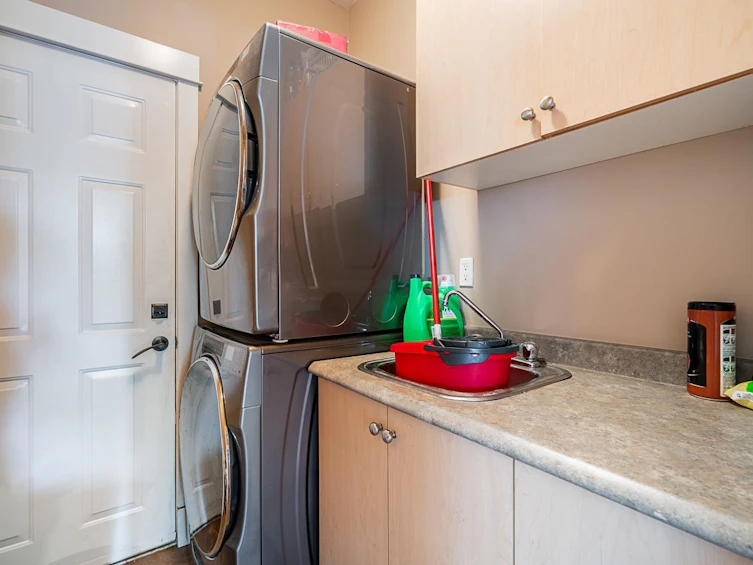 19281 69 Avenue, Surrey, BC, V4N 0B7 - 25